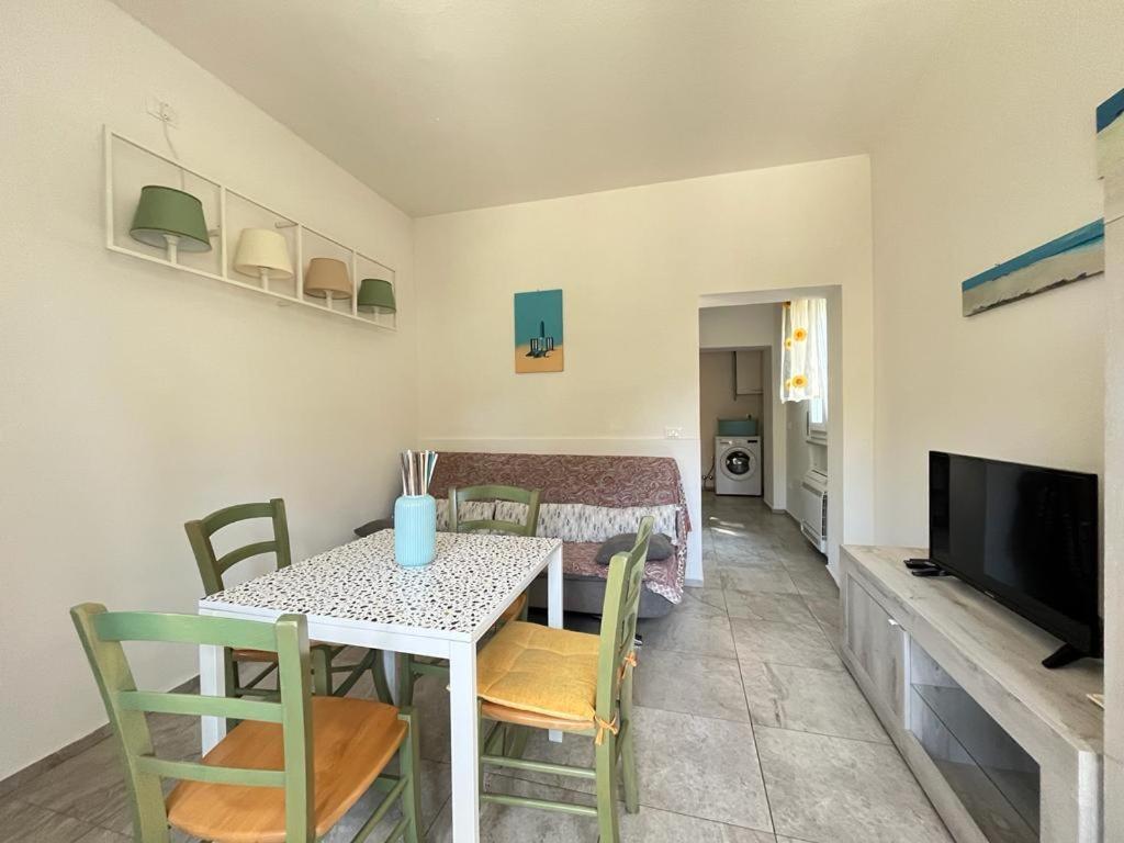 Pineta Apartament 티레니아 외부 사진
