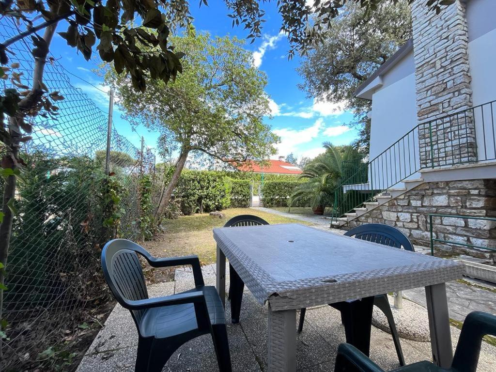 Pineta Apartament 티레니아 외부 사진