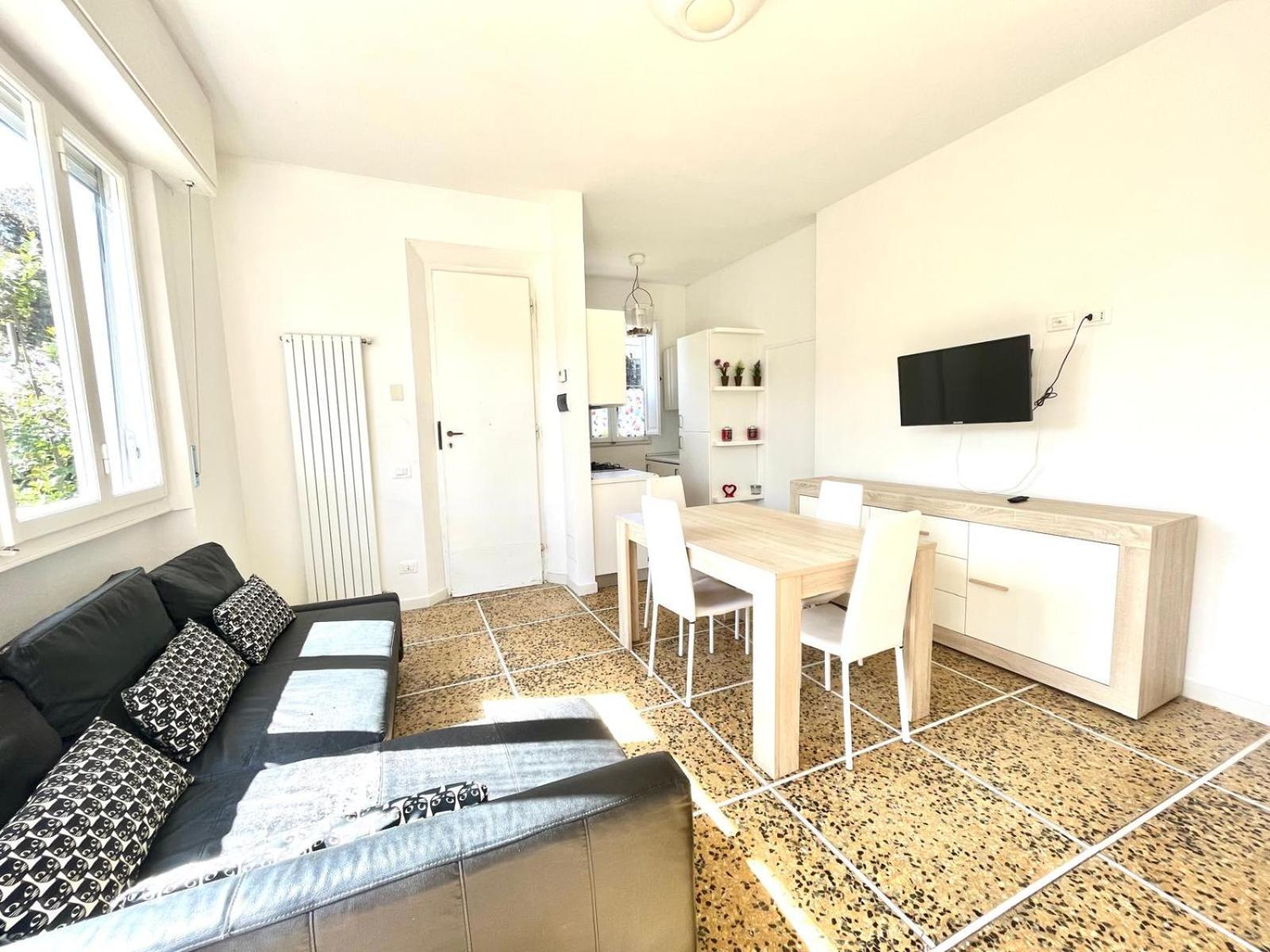 Pineta Apartament 티레니아 외부 사진
