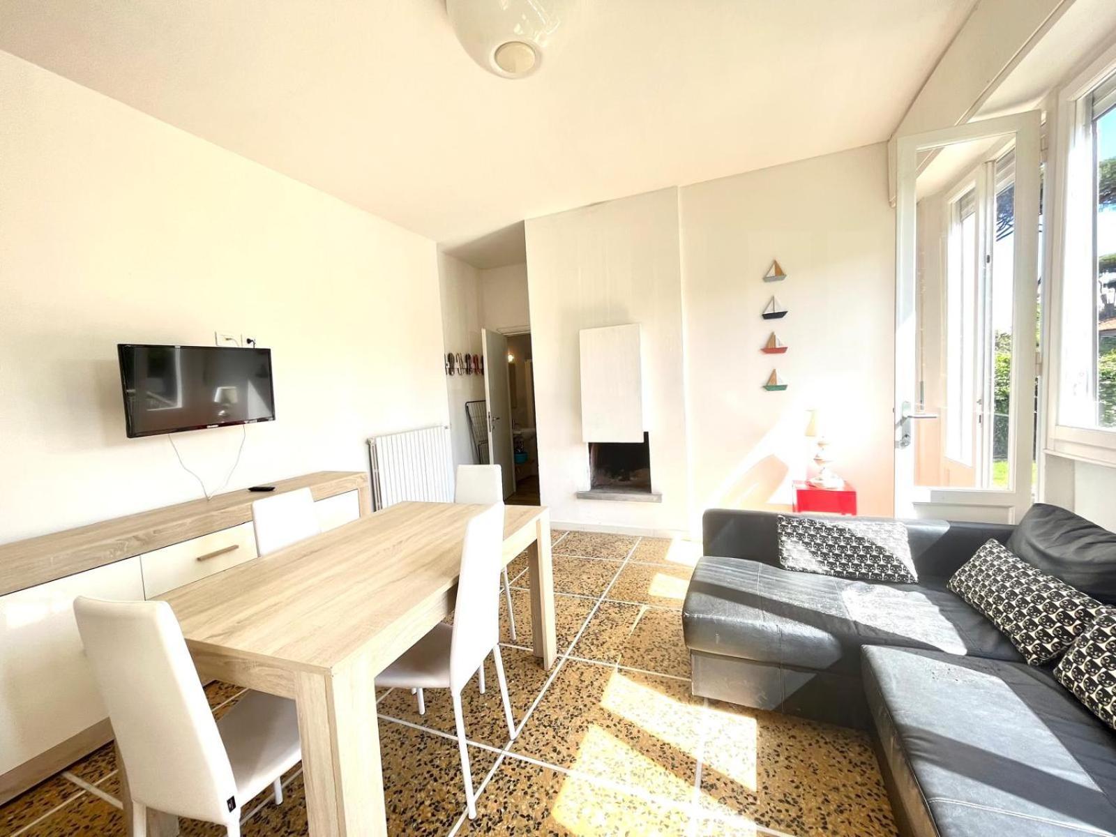 Pineta Apartament 티레니아 외부 사진