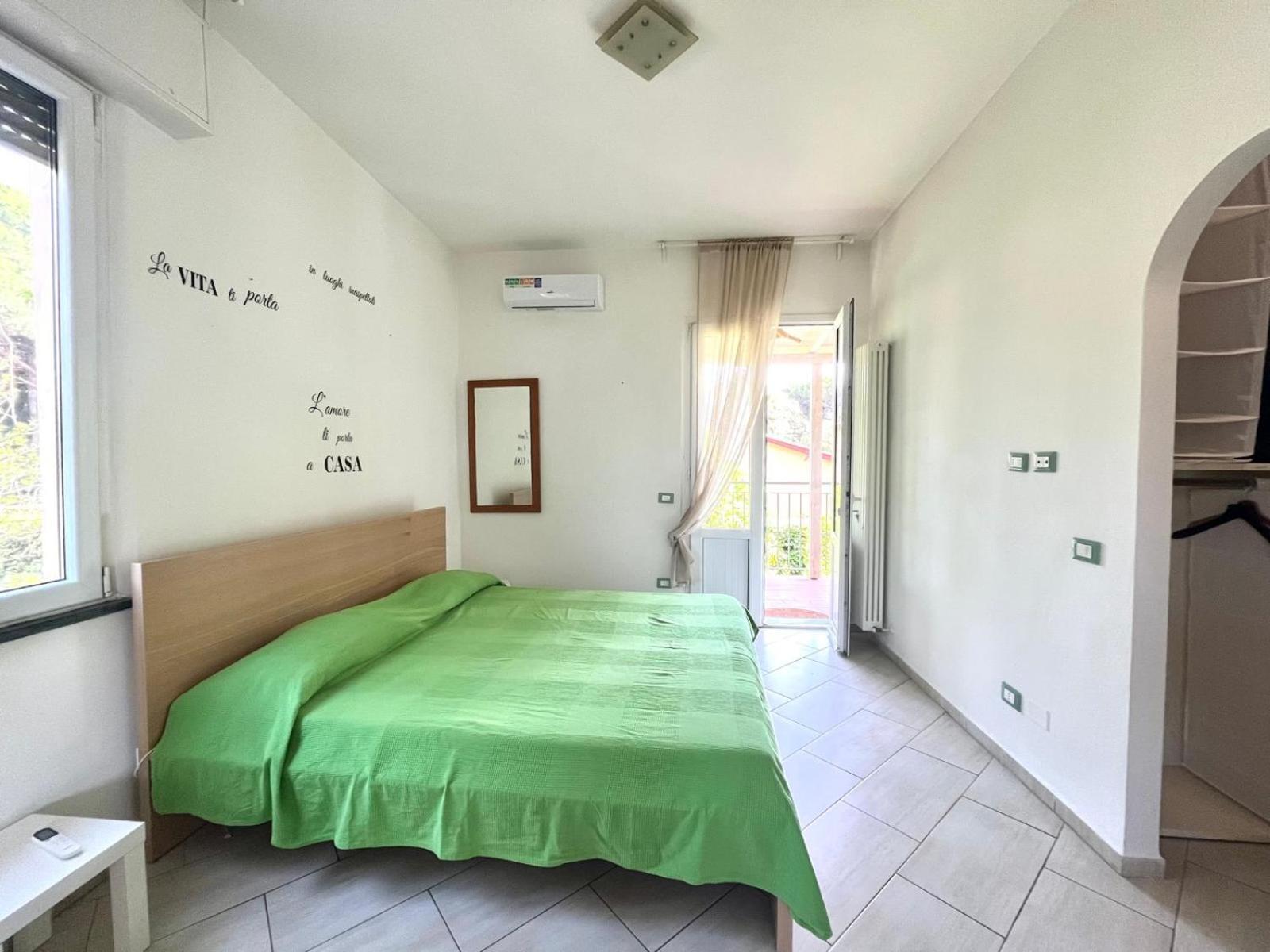 Pineta Apartament 티레니아 외부 사진