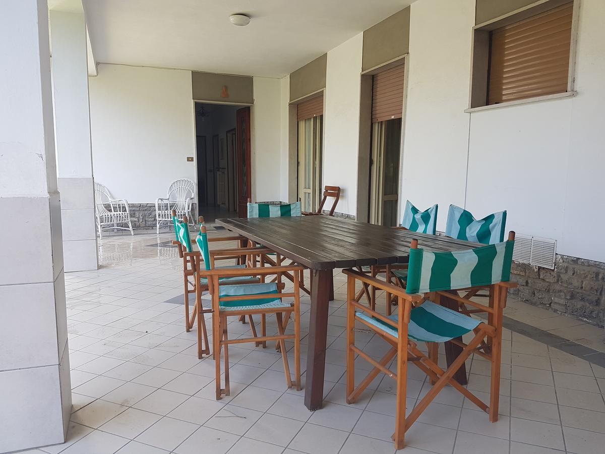 Pineta Apartament 티레니아 외부 사진